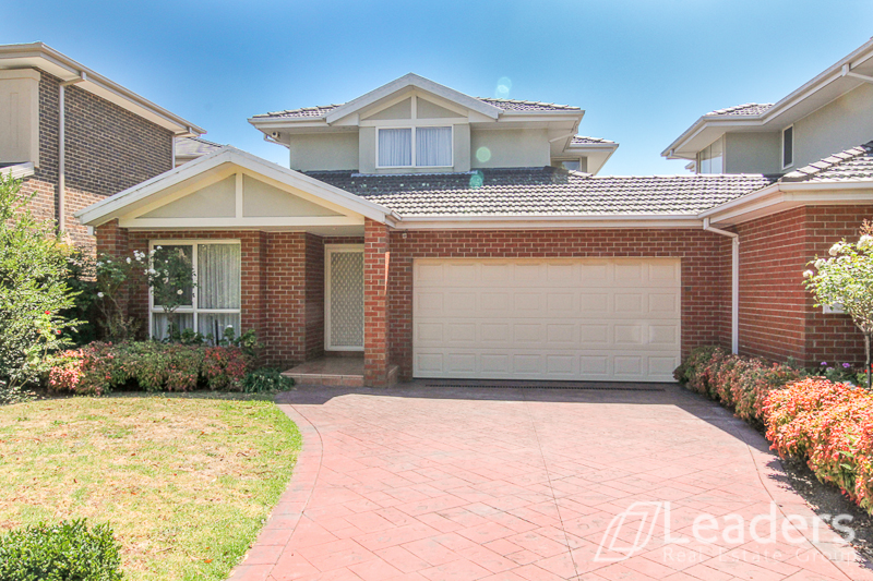 1/15 CHARLOTTE STREET, GLEN WAVERLEY, 3150